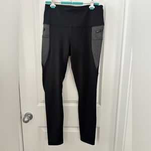 90 Degree By Reflex Black and Gray Leggings